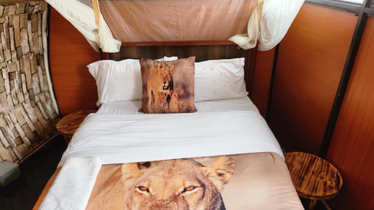 Little Amanya Camp Hotel อัมโบเซลี ภายนอก รูปภาพ